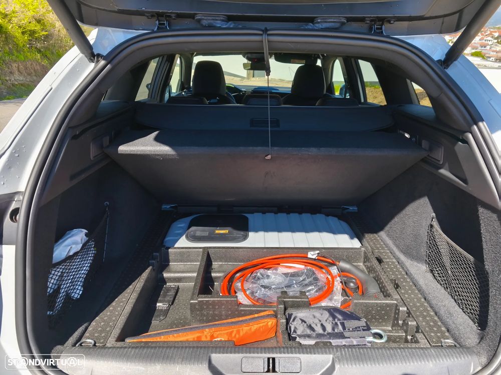 Peugeot 308 SW 225 e-EAT8 GT - 24