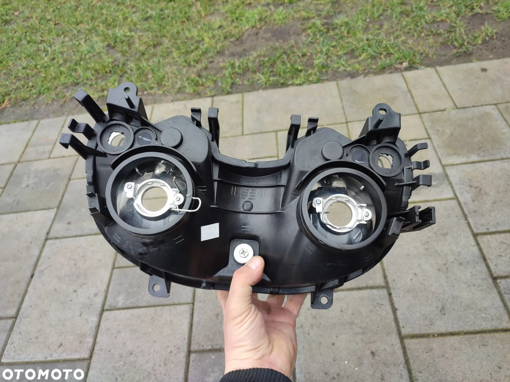 Lampa, reflektor Yamaha Xenter 125 - 11