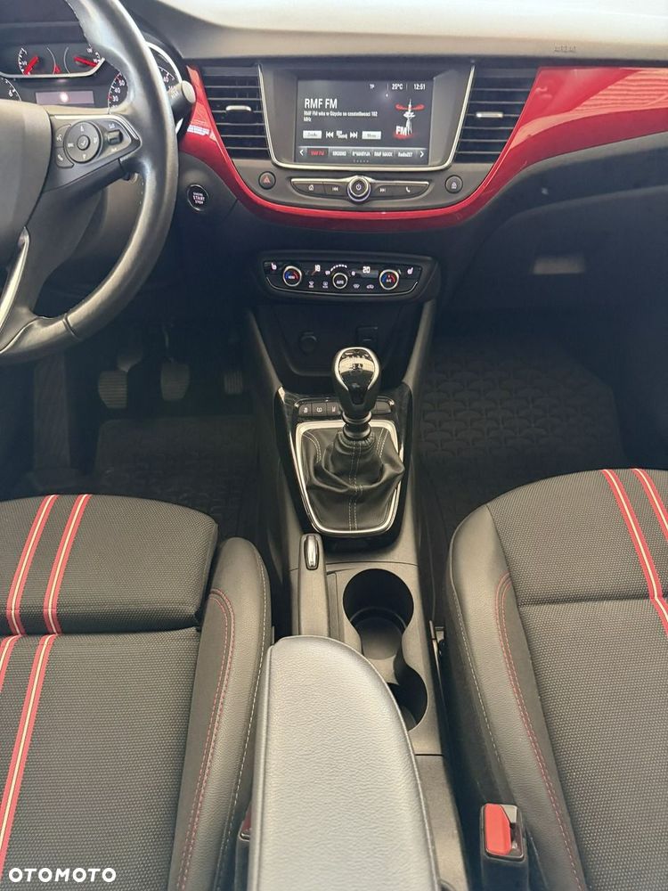 Opel Crossland - 25