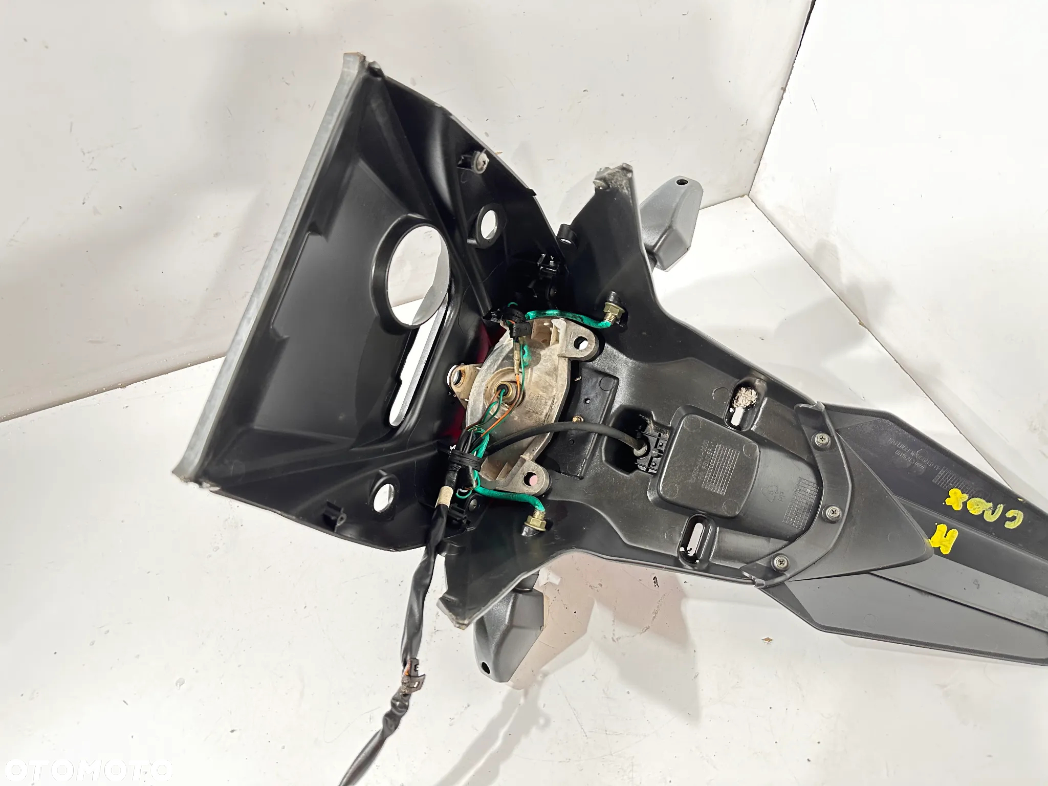 Lampa błotnik tył Sym Crox 50 - 11