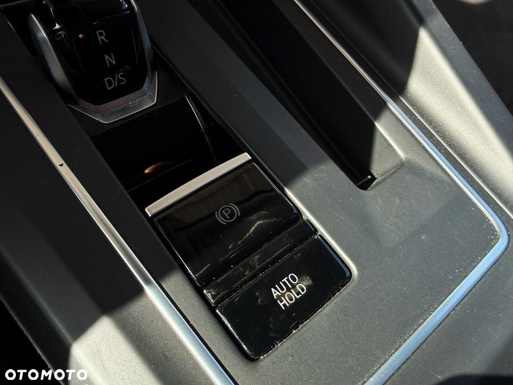 Volkswagen Golf Variant 1.5 eTSI mHEV Life DSG - 26