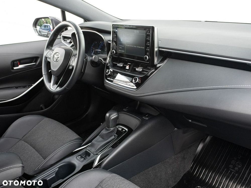 Toyota Corolla - 26