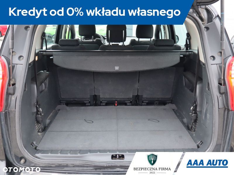 Peugeot 5008 - 14