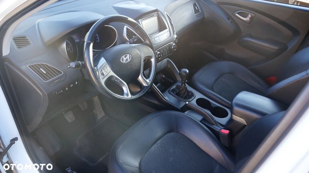 Hyundai ix35 1.7 CRDi Comfort 2WD - 10