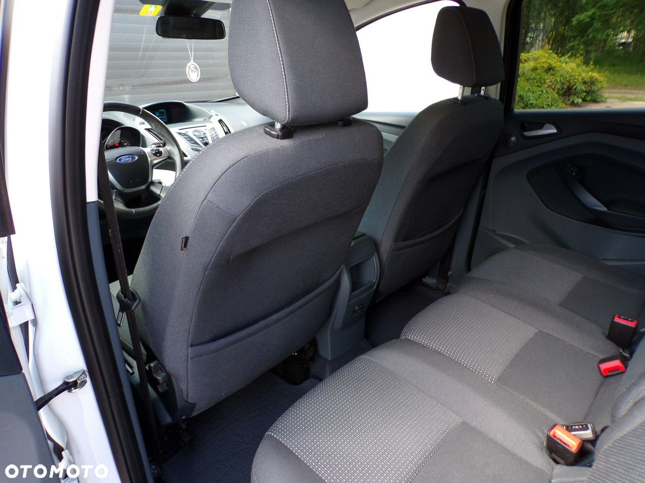 Ford C-MAX - 24
