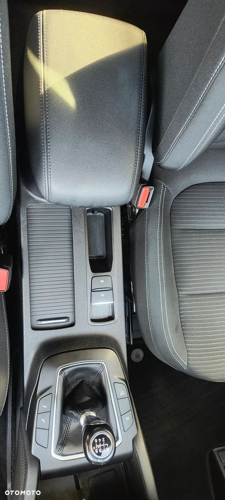 Ford Kuga 1.5 EcoBlue TITANIUM - 26