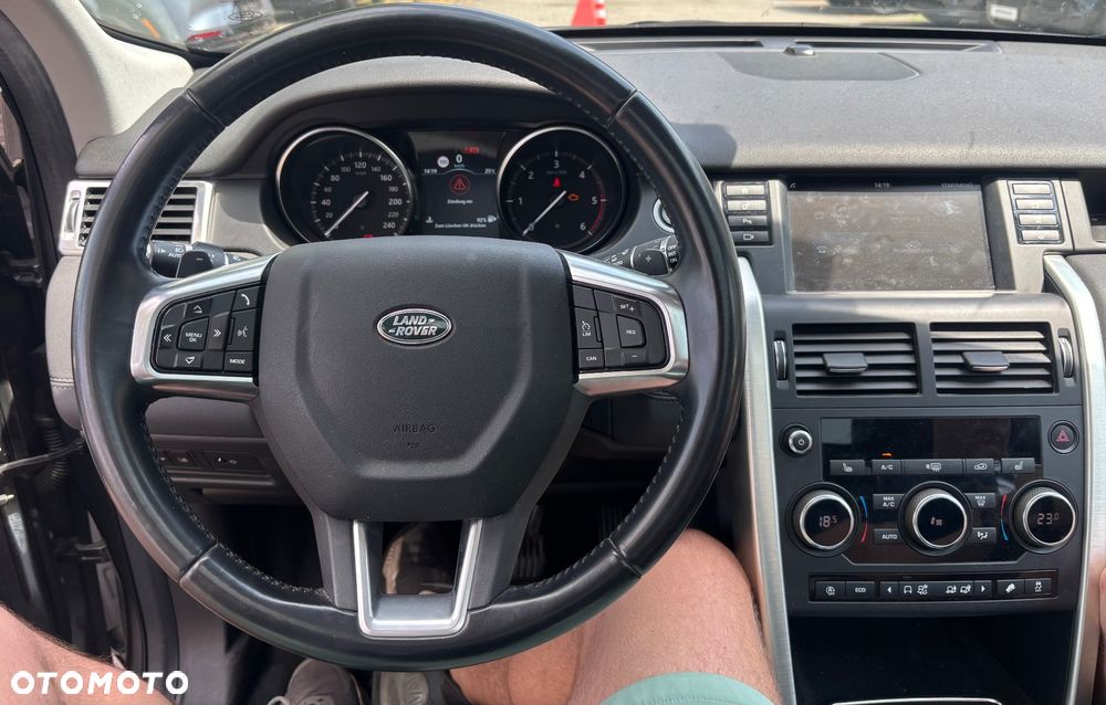 Land Rover Discovery Sport TD4 SE - 8