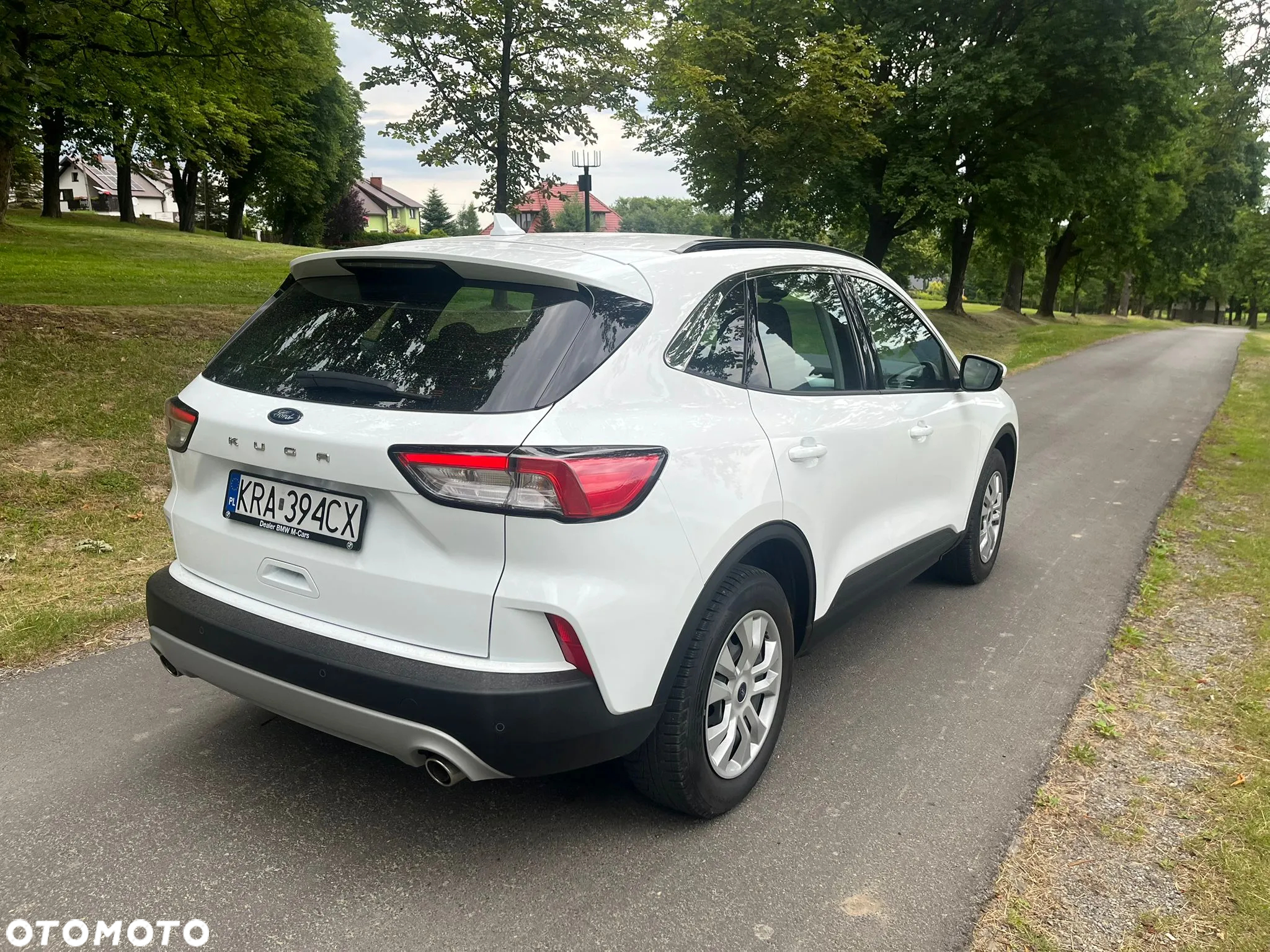 Ford Kuga - 8