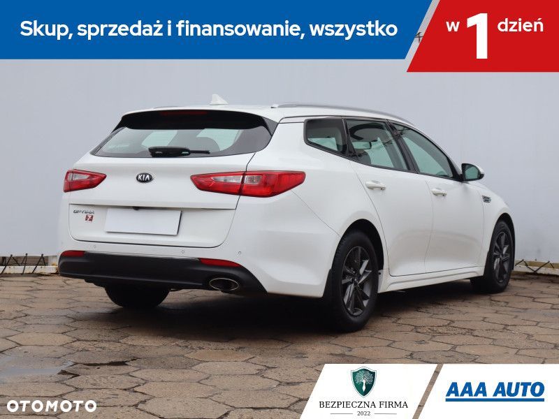 Kia Optima - 7