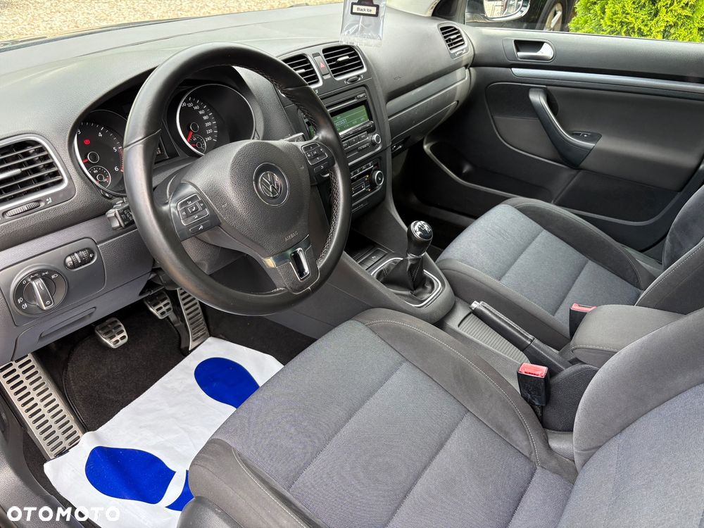 Volkswagen Golf 2.0 TDI DPF Style - 14