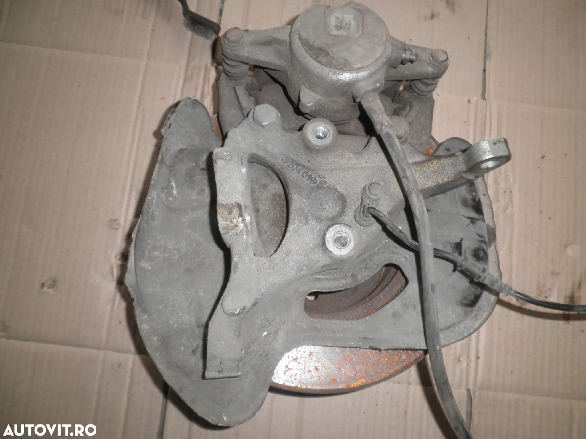 Fuzeta Stanga / Dreapta Fata Mercedes C Class W204 2012 20401 20402 - 3