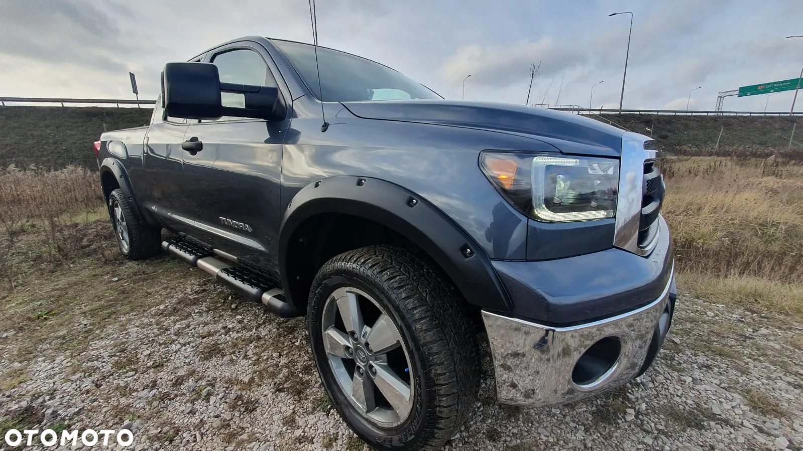 Toyota Tundra 5.7 4x4 Double Cab SR5 - 7