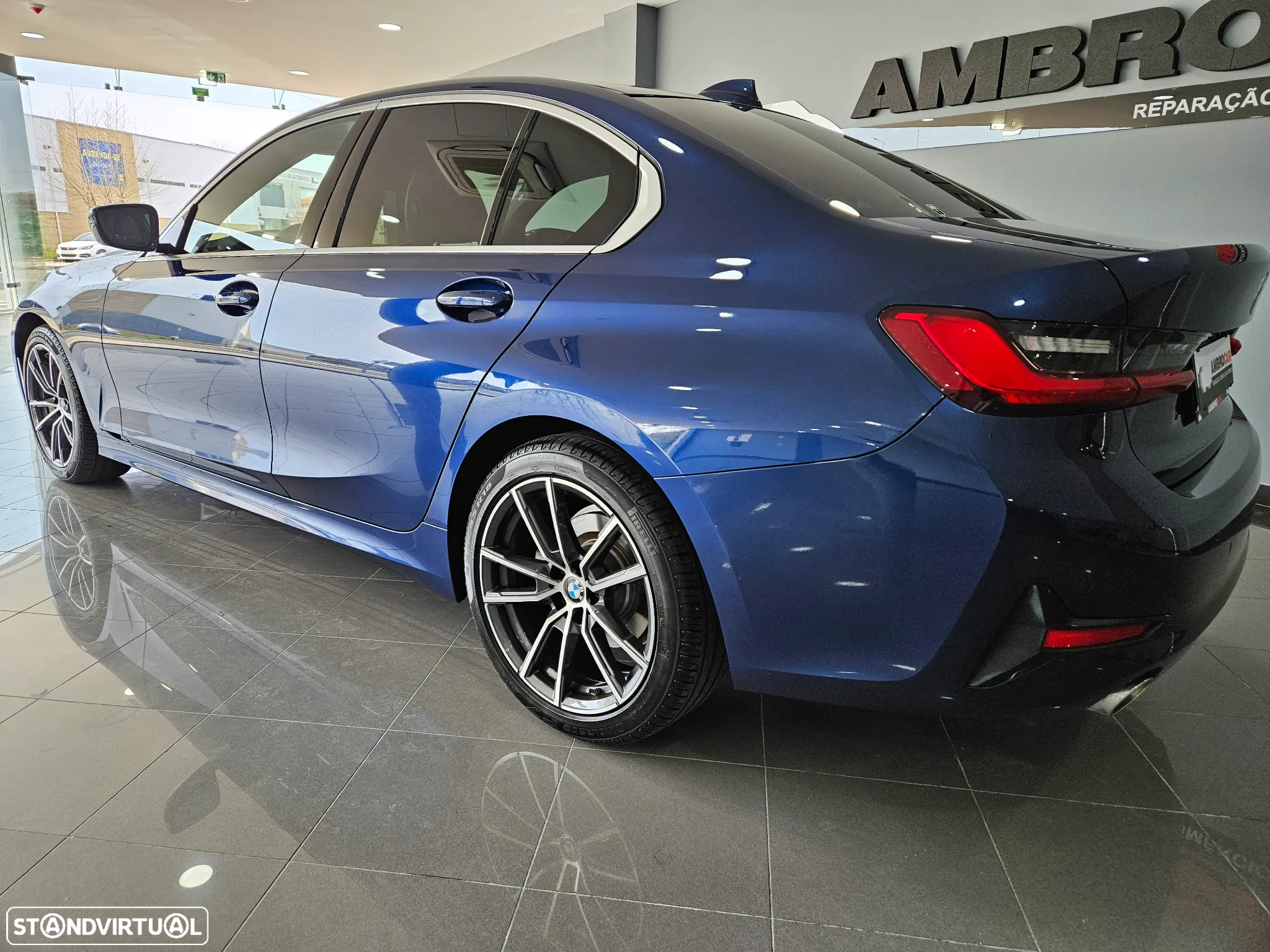 BMW 318 d Line Sport - 5