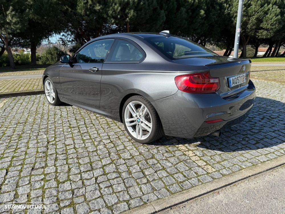 BMW 220 d Coupe Pack M Auto - 4