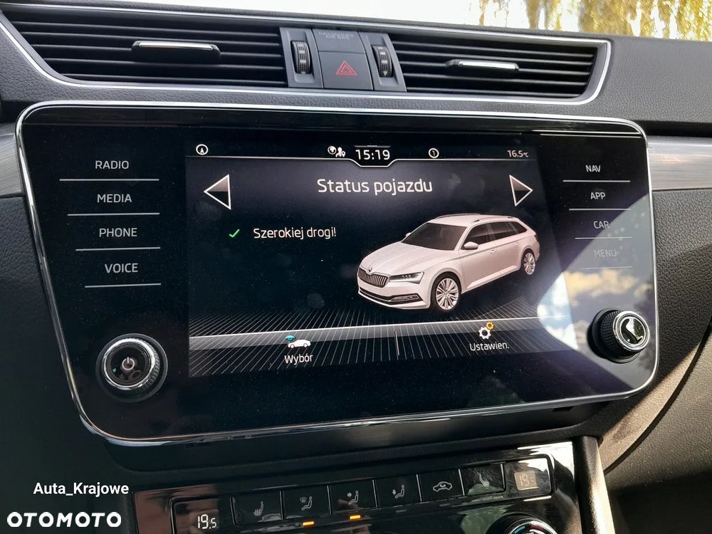 Skoda Superb 2.0 TDI SCR Style DSG - 19