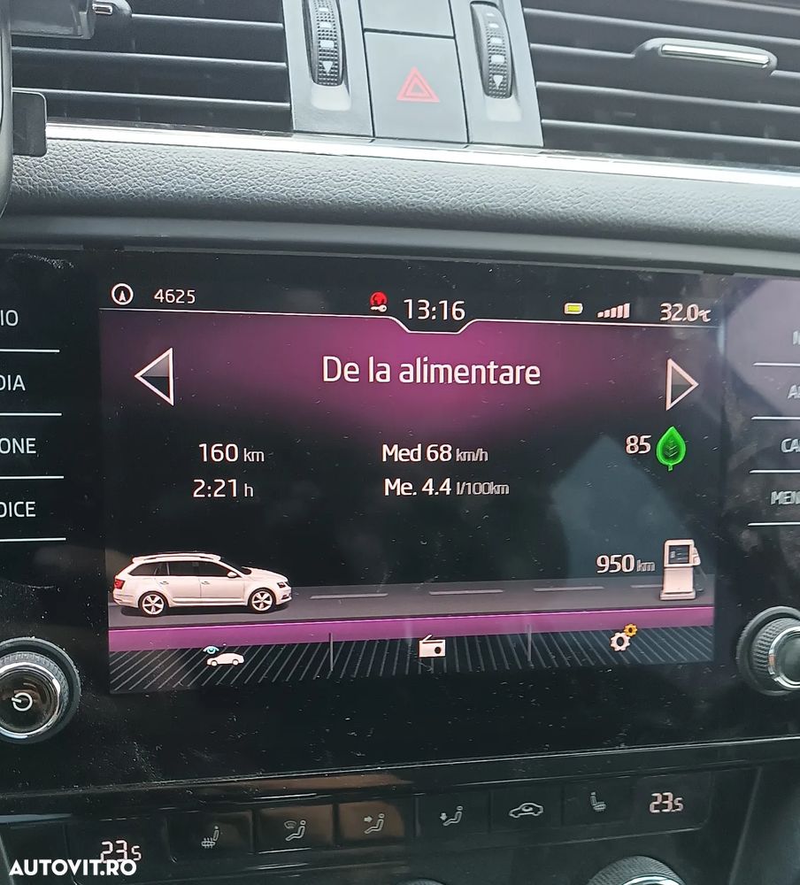 Skoda Octavia Combi Diesel 1.6 TDI DSG Style - 26