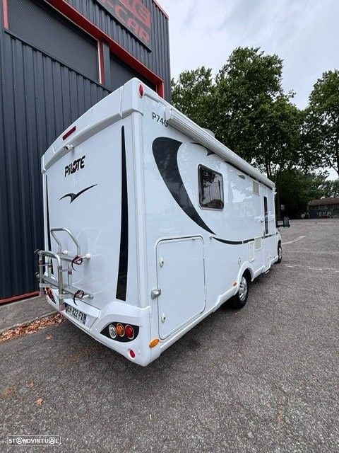 Pilote Essential P740  Cama central - 6