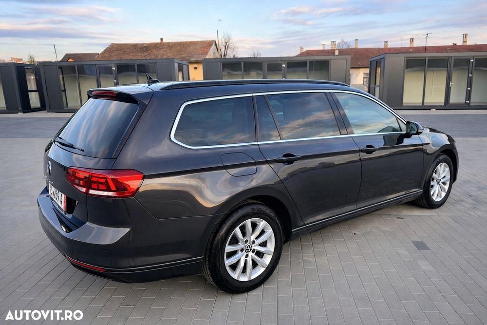 Volkswagen Passat 2.0 TDI DSG Business - 3