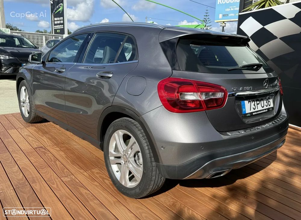Mercedes-Benz GLA 180 CDI Urban - 11