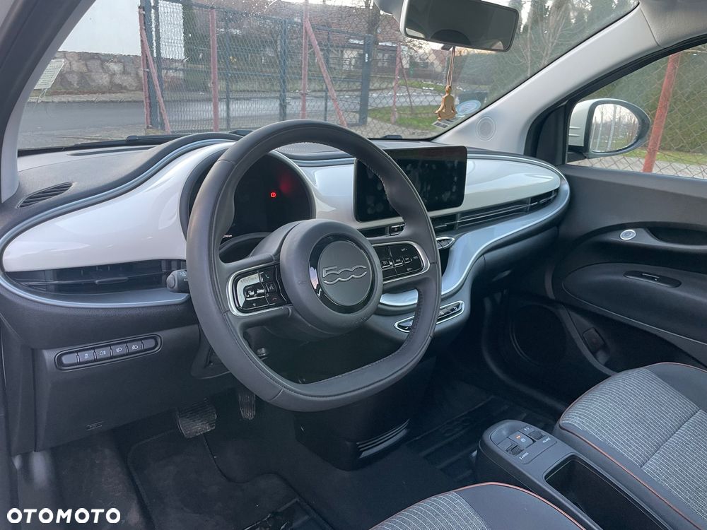 Fiat 500e 42kWh ICON - 9