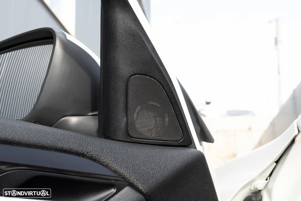 BMW X1 18 d sDrive Auto xLine - 39