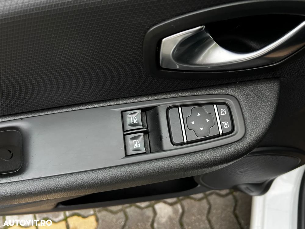 Renault Clio IV TCe Life - 29
