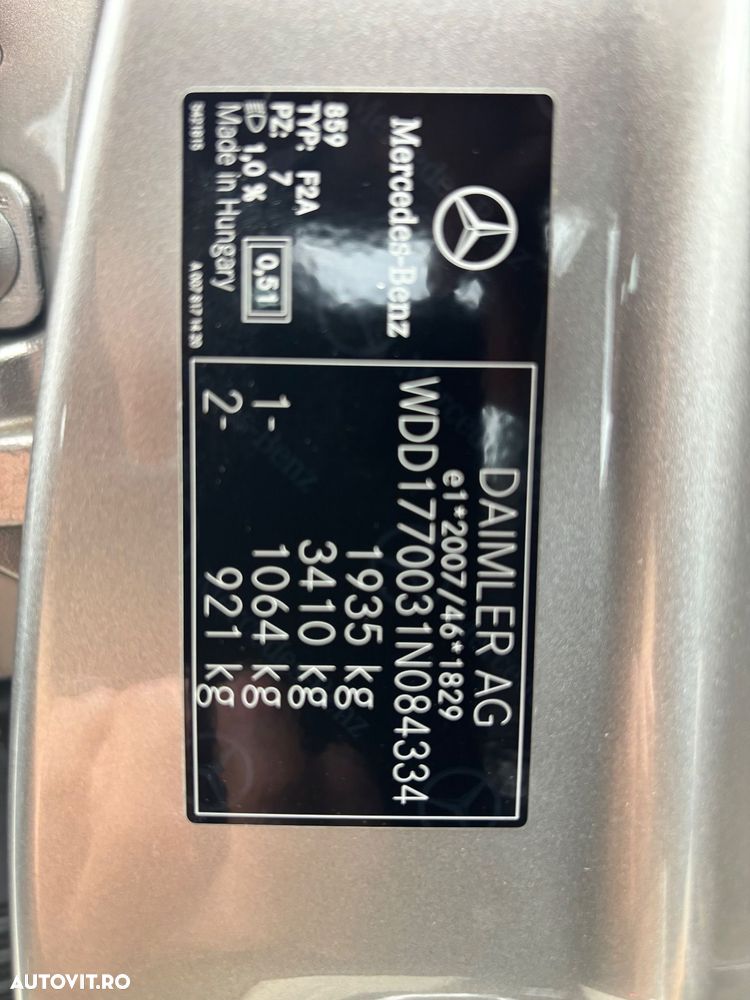 MERCEDES-BENZ A-Class 2019 — imagine 18