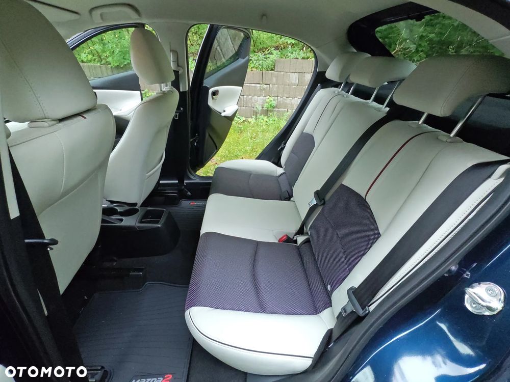 Mazda 2 SKYACTIV-G 90 White Edition - 14