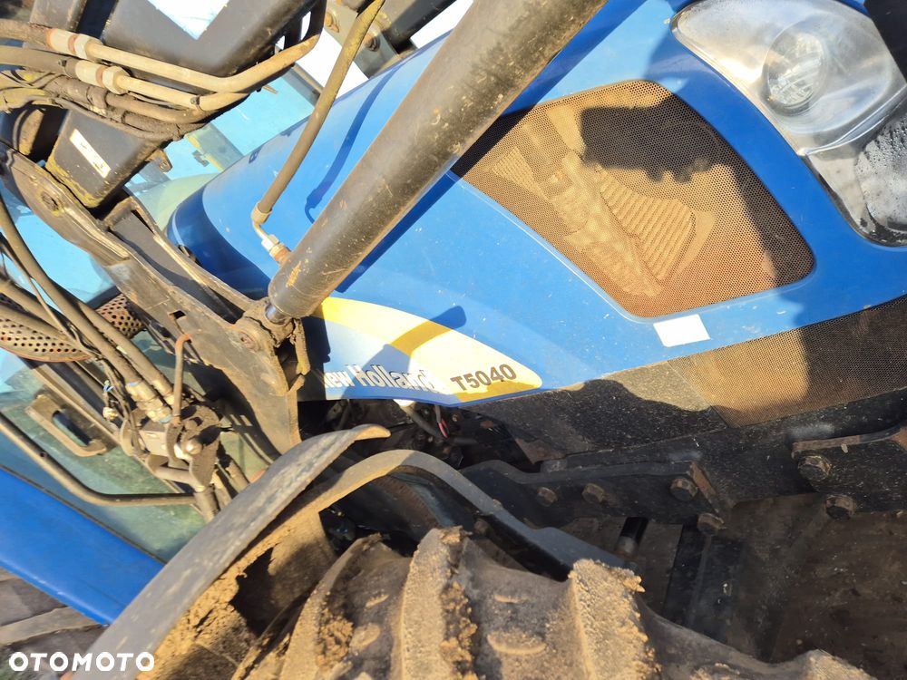 New Holland T5040 - 6
