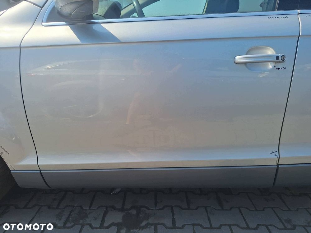 DRZWI KOMPLETNE LEWY PRZÓD AUDI Q7 4L I LY7W - 6