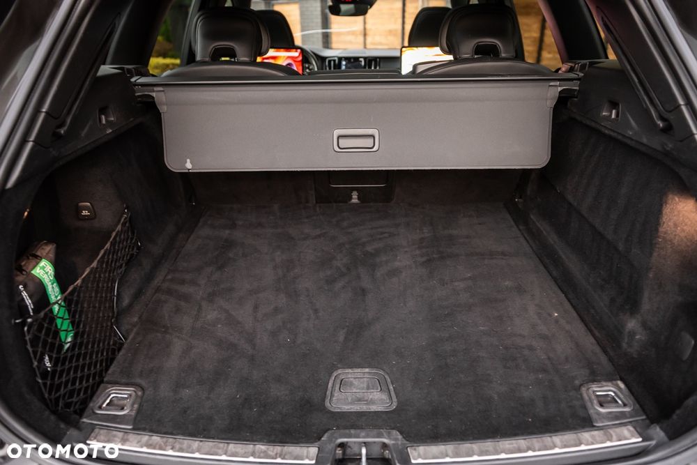 Volvo XC 60 B4 D Geartronic RDesign - 20