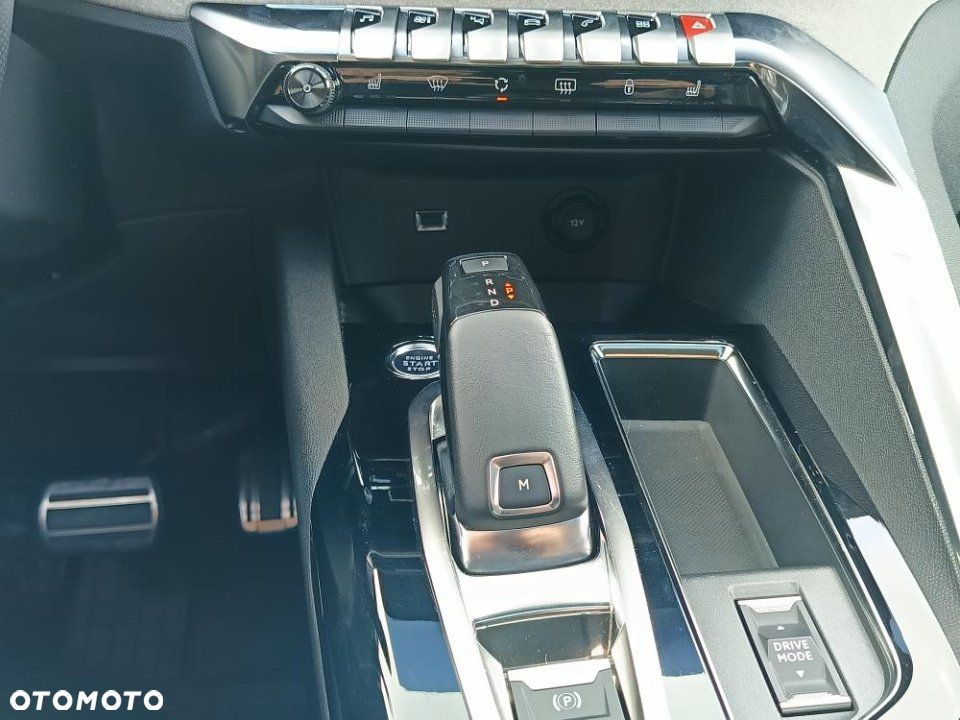 Peugeot 3008 - 17