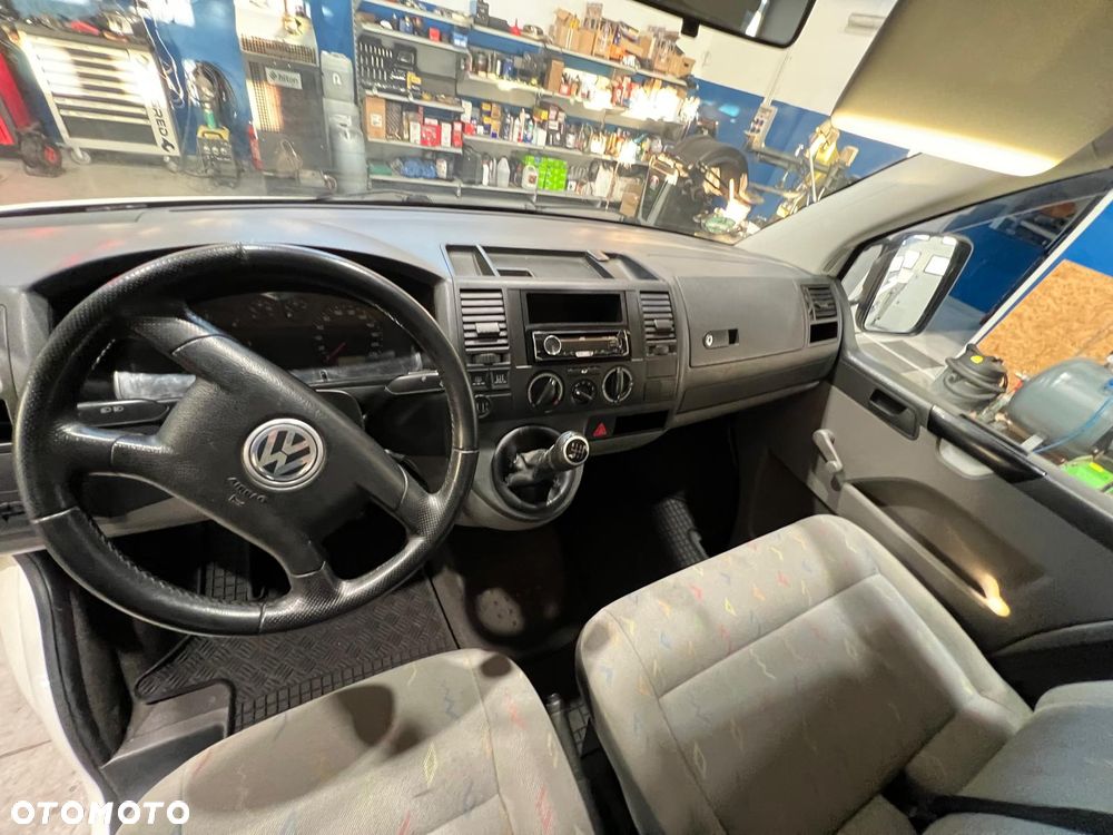 Volkswagen TRANSPORTER - 11
