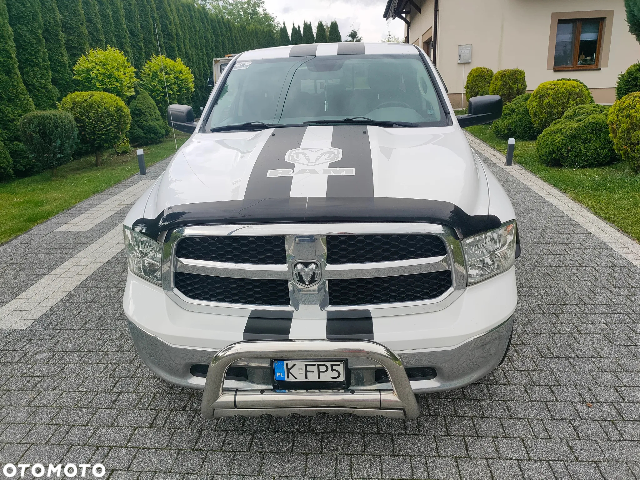 Dodge RAM 1500 5.7 4x4 - 4