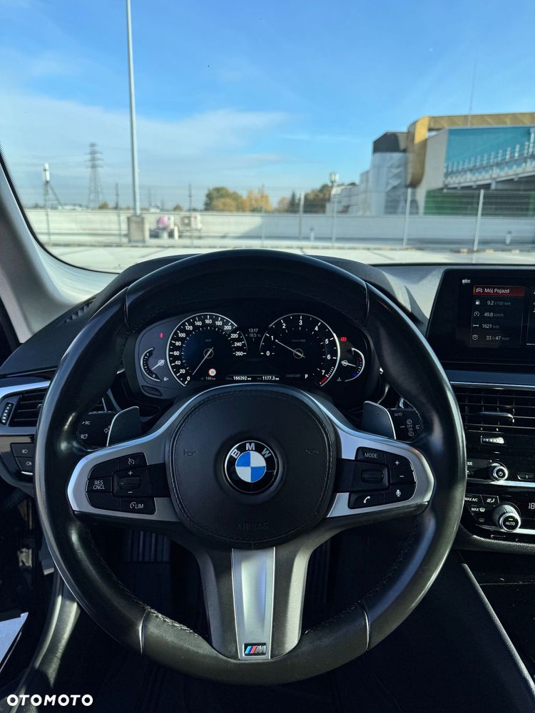 BMW Seria 5 530i - 13