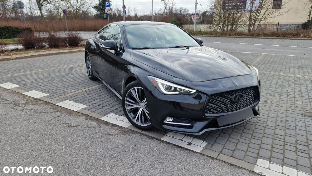 Infiniti Q60 2.0t Coupe Premium Tech - 6