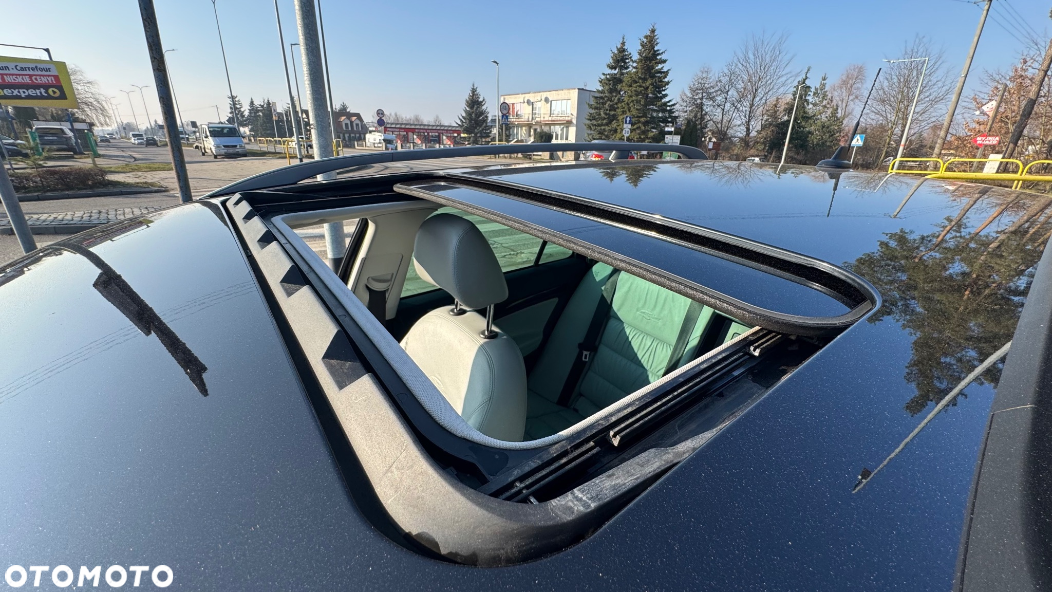Skoda Octavia 1.8 TSI DSG L&K - 29
