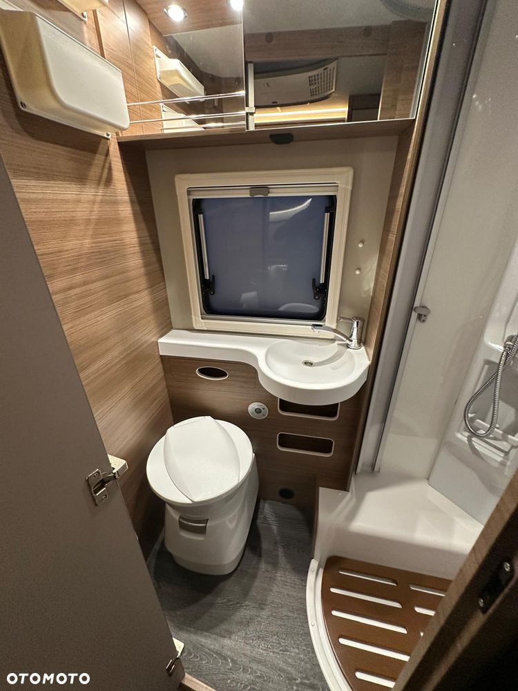 KNAUS Live i 700 - 19