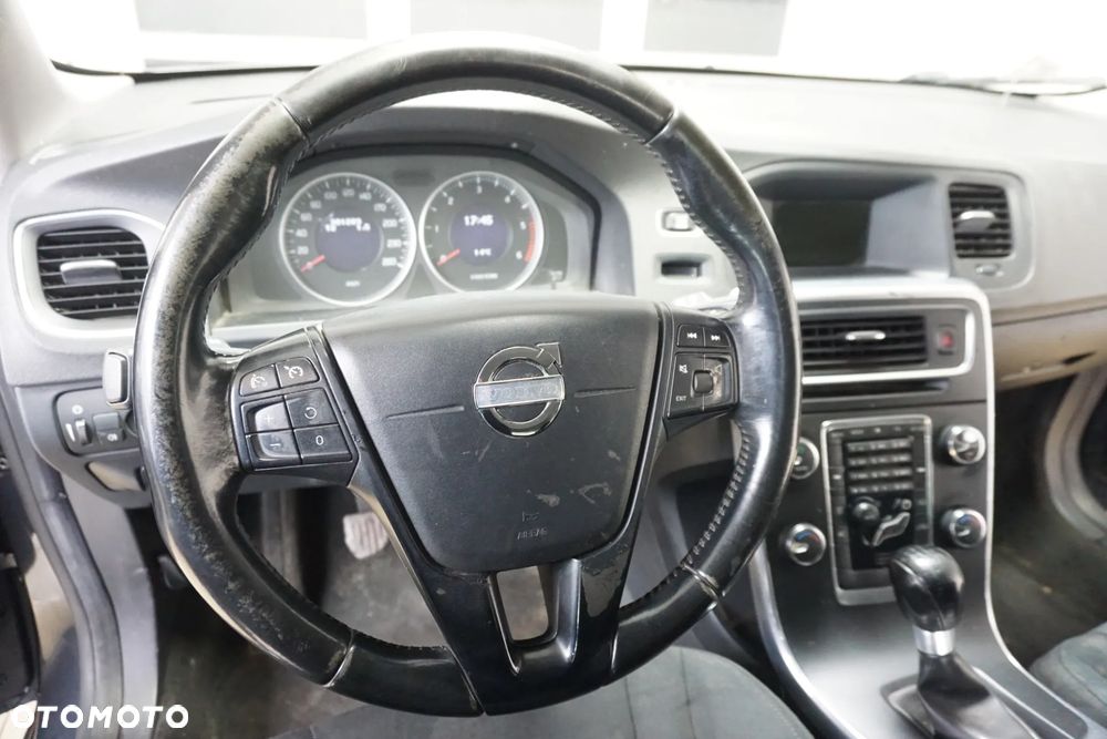 Volvo V60 D3 Kinetic - 20