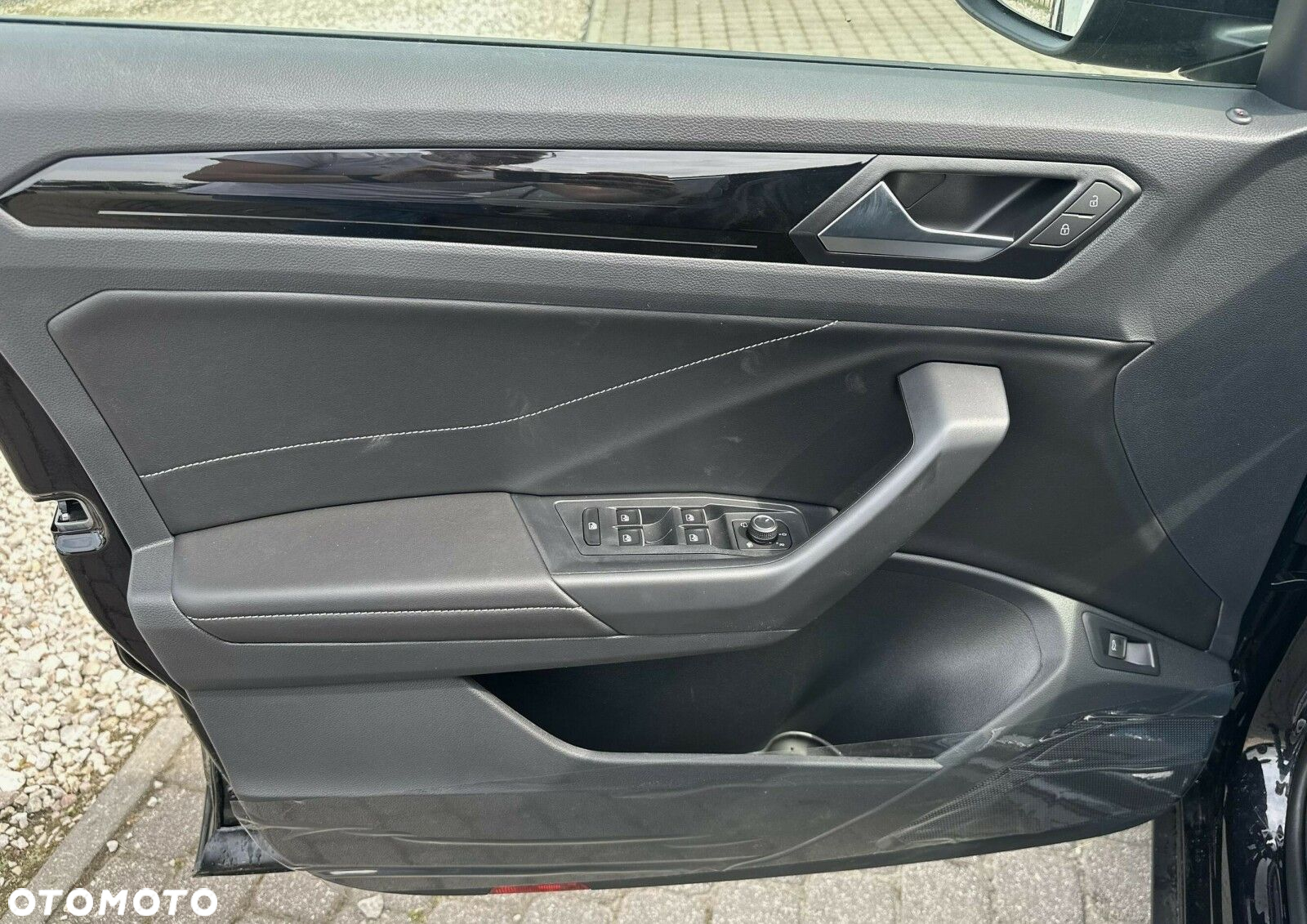 Volkswagen T-Roc 1.5 TSI R-Line Plus DSG - 21
