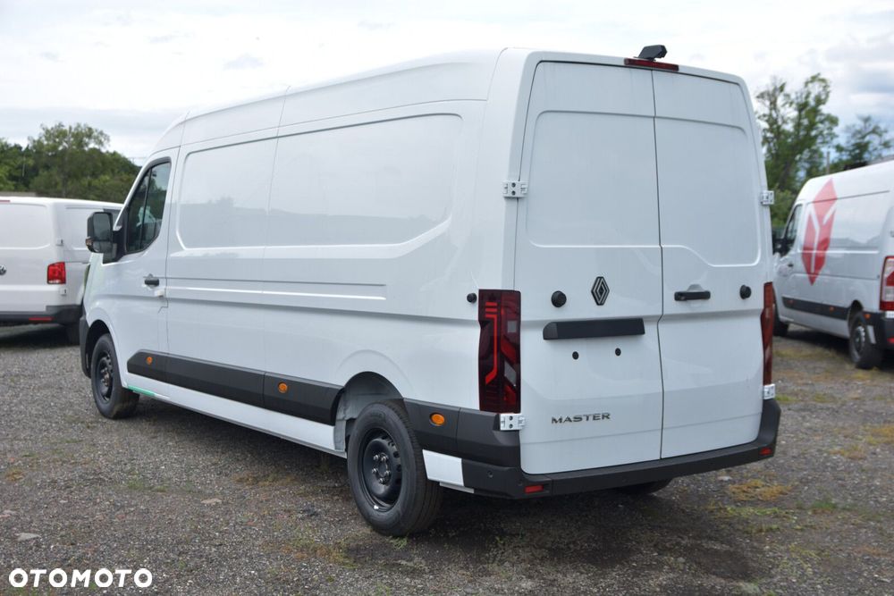 Renault Master Furgon L3H2 2.0 150KM - 5
