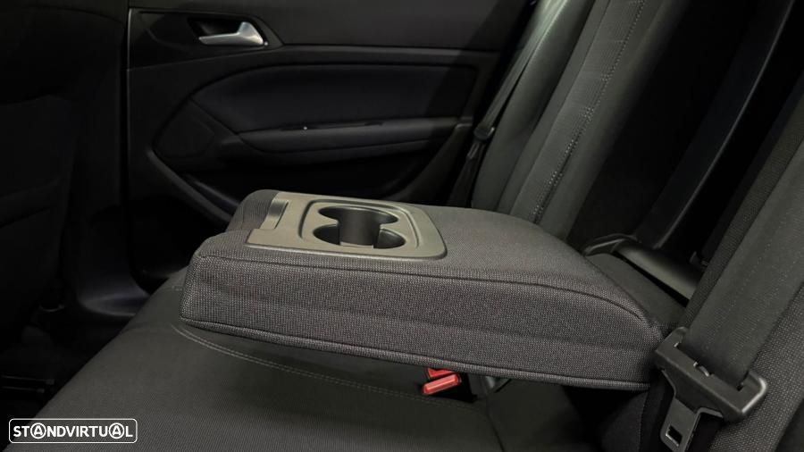 Peugeot 308 1.5 BlueHDi Allure Pack EAT8 - 32