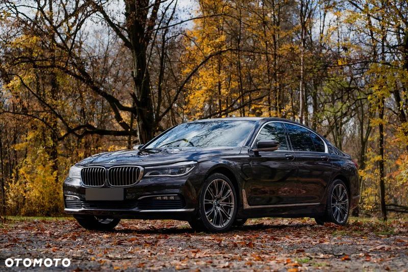BMW Seria 7 740d xDrive - 24