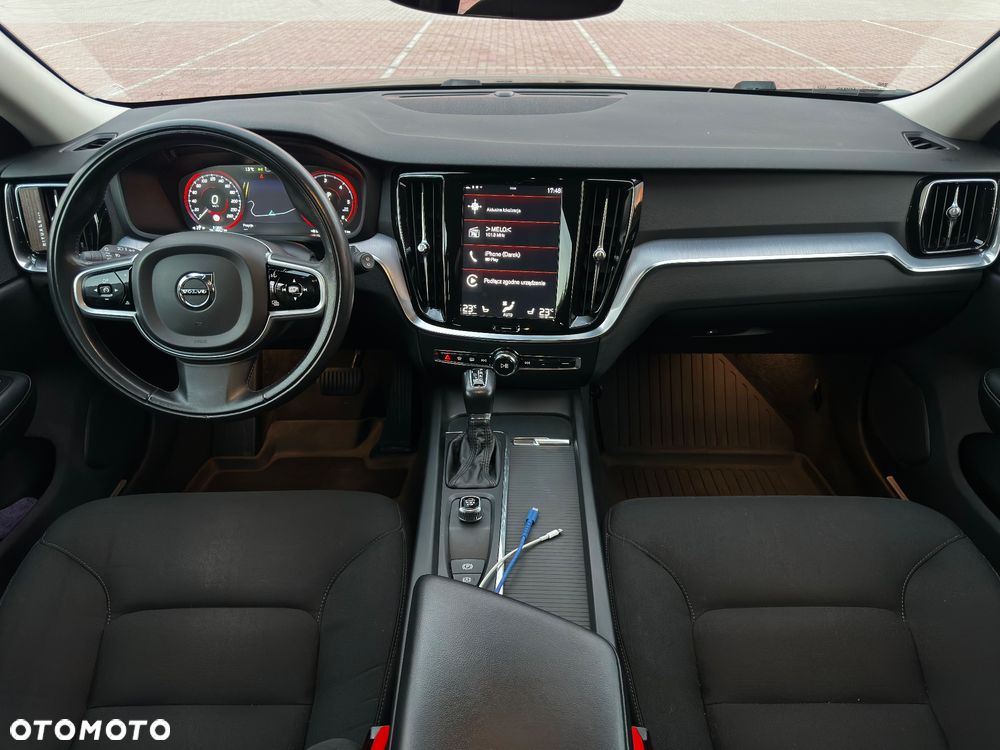 Volvo V60 Cross Country D4 AWD - 14