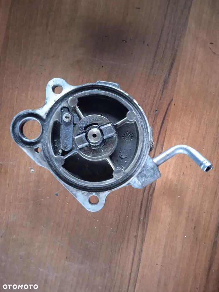 POMPA VACUM Toyota Yaris 1.4 - 2