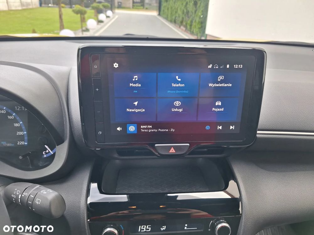 Toyota Yaris Cross Hybrid 1.5 Comfort - 26