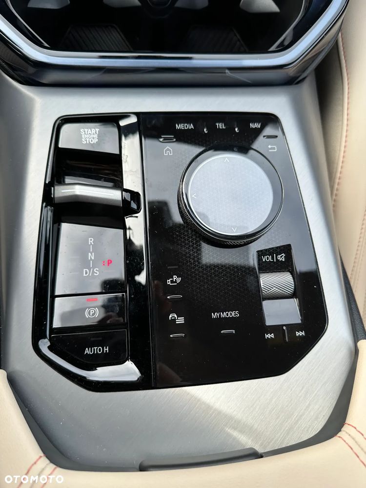 BMW X3 xDrive20d mHEV - 17