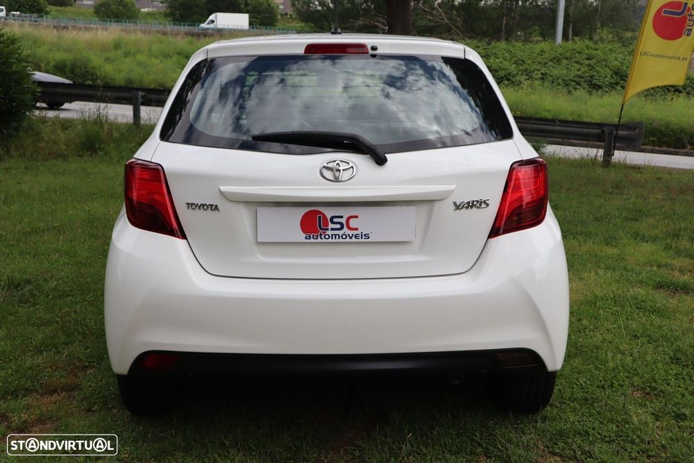 Toyota Yaris 1.4 D-4D AC - 8