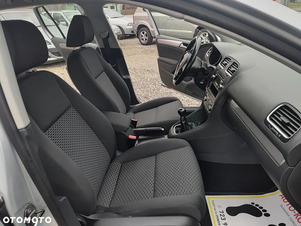 Volkswagen Golf 2.0 TDI DPF Comfortline - 27