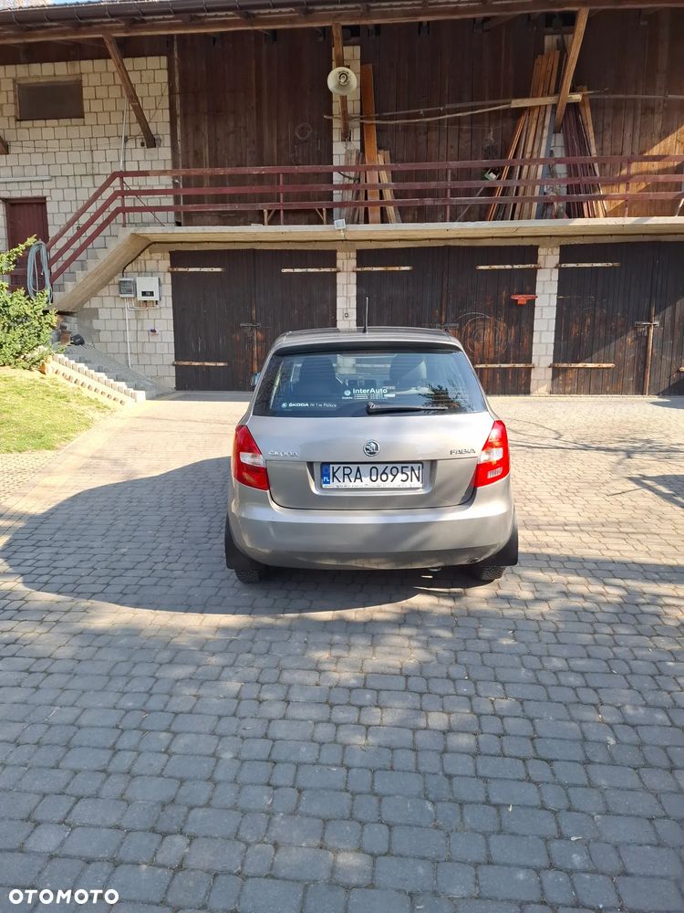 Skoda Fabia - 4